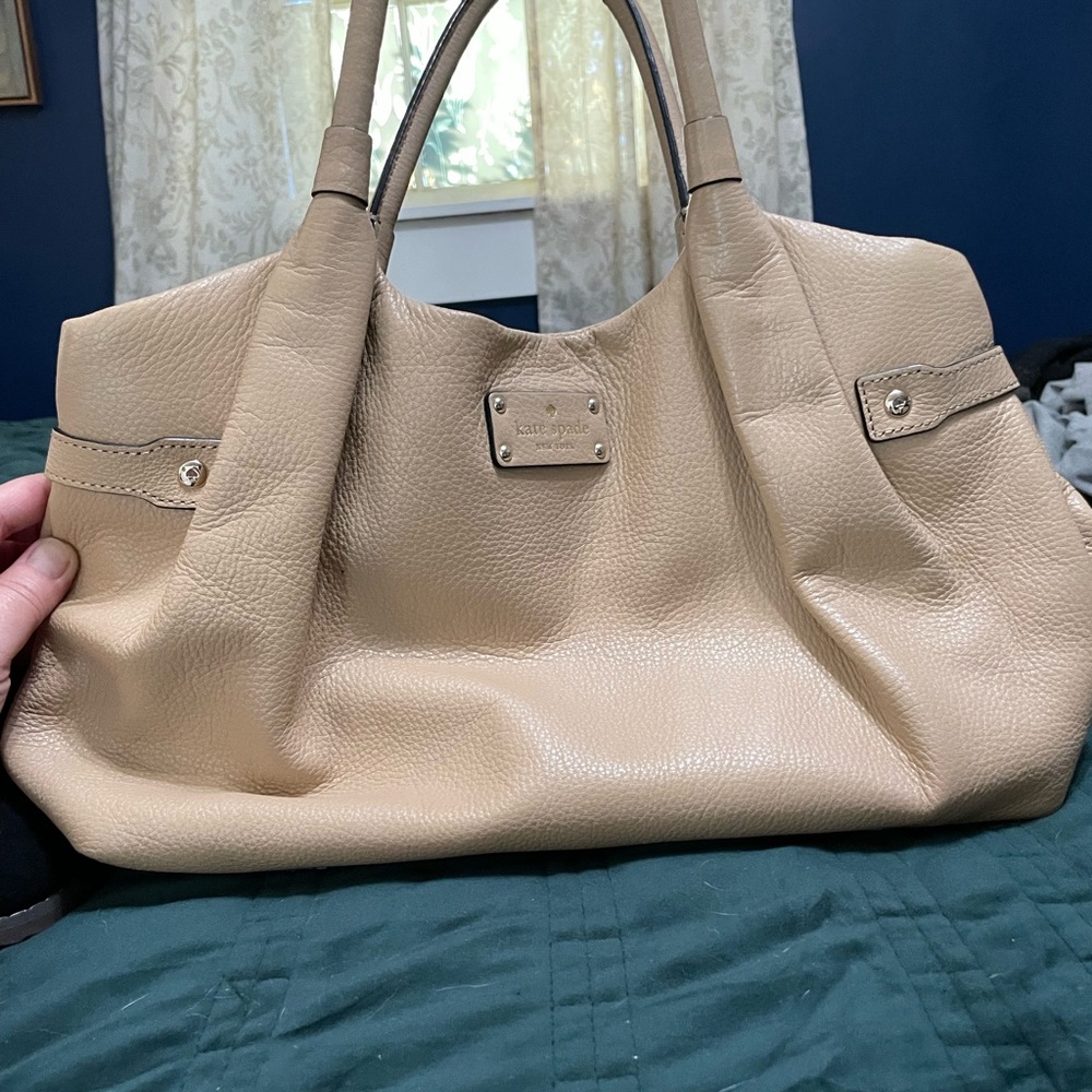 Kate Spade Beige Leather Shoulder Bag